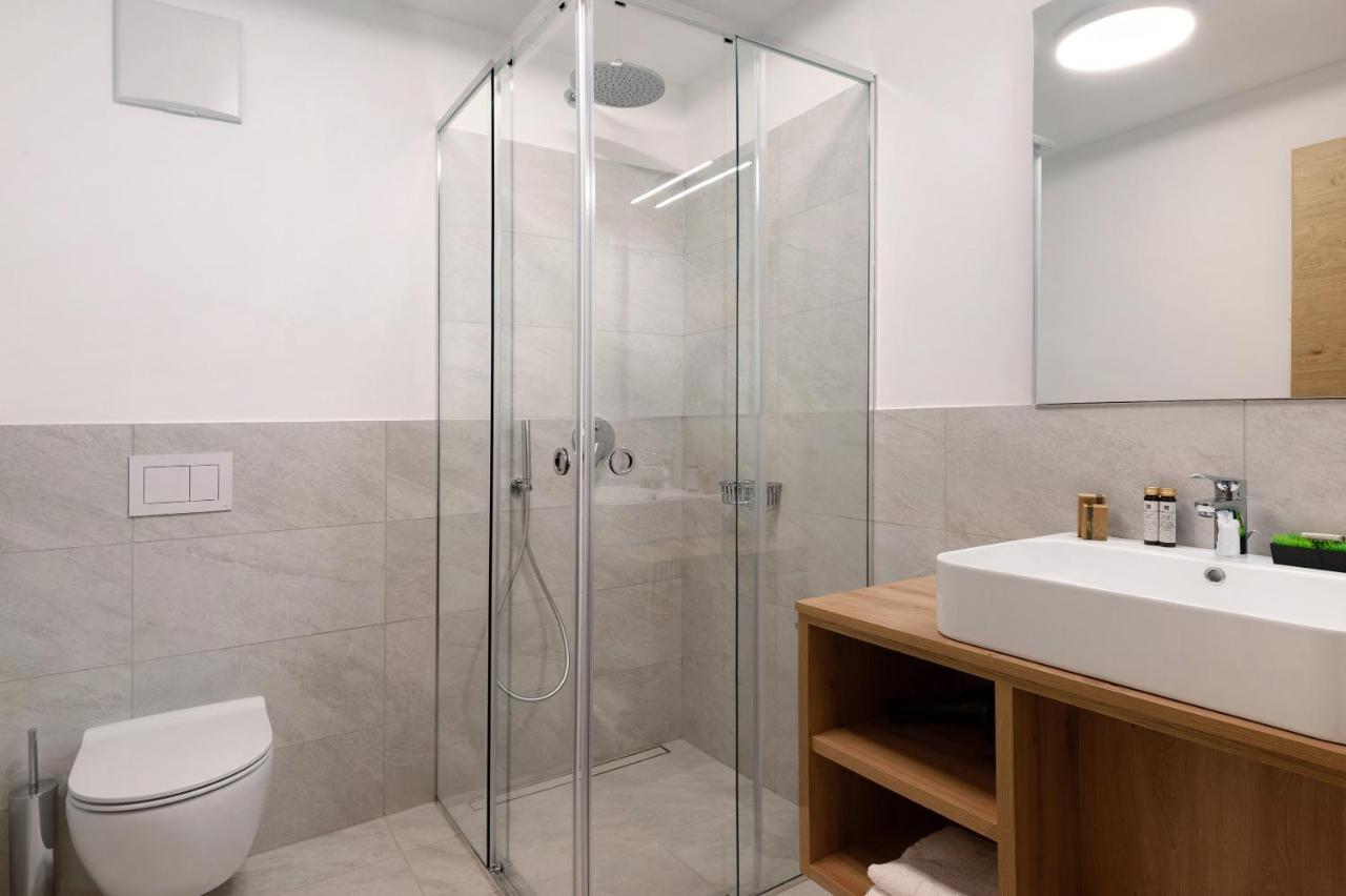 Les Ciases Chalets Dolomites Apt 5 San Vigilio Di Marebbe Exterior photo